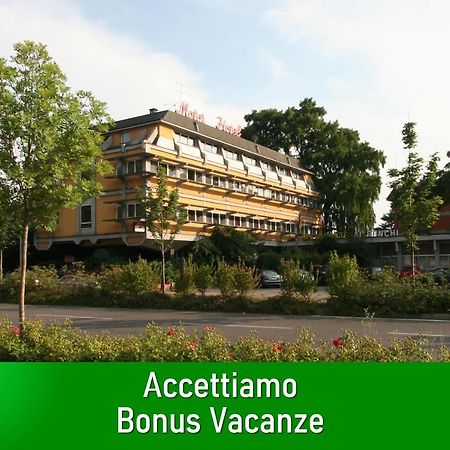 Ai Ronchi Motor Hotel Brescia Exterior photo