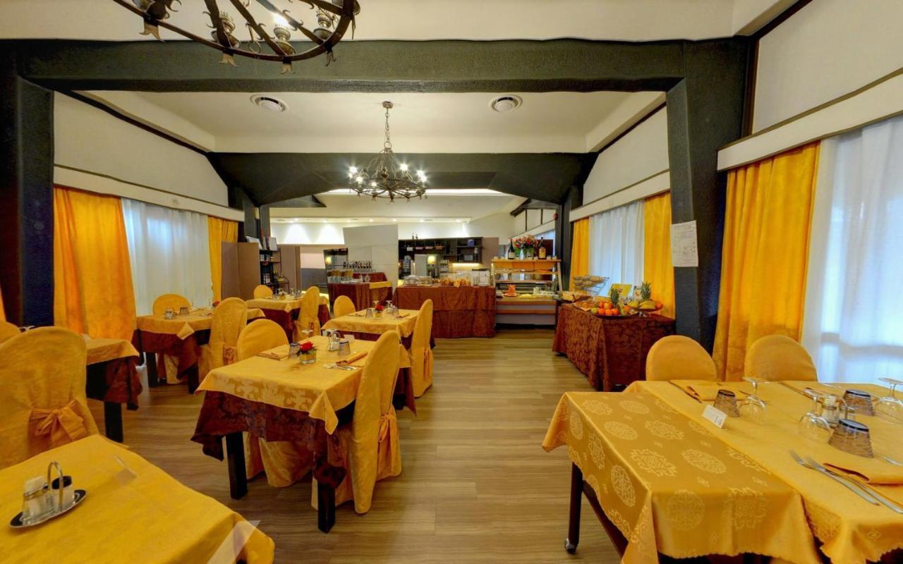 Ai Ronchi Motor Hotel Brescia Exterior photo
